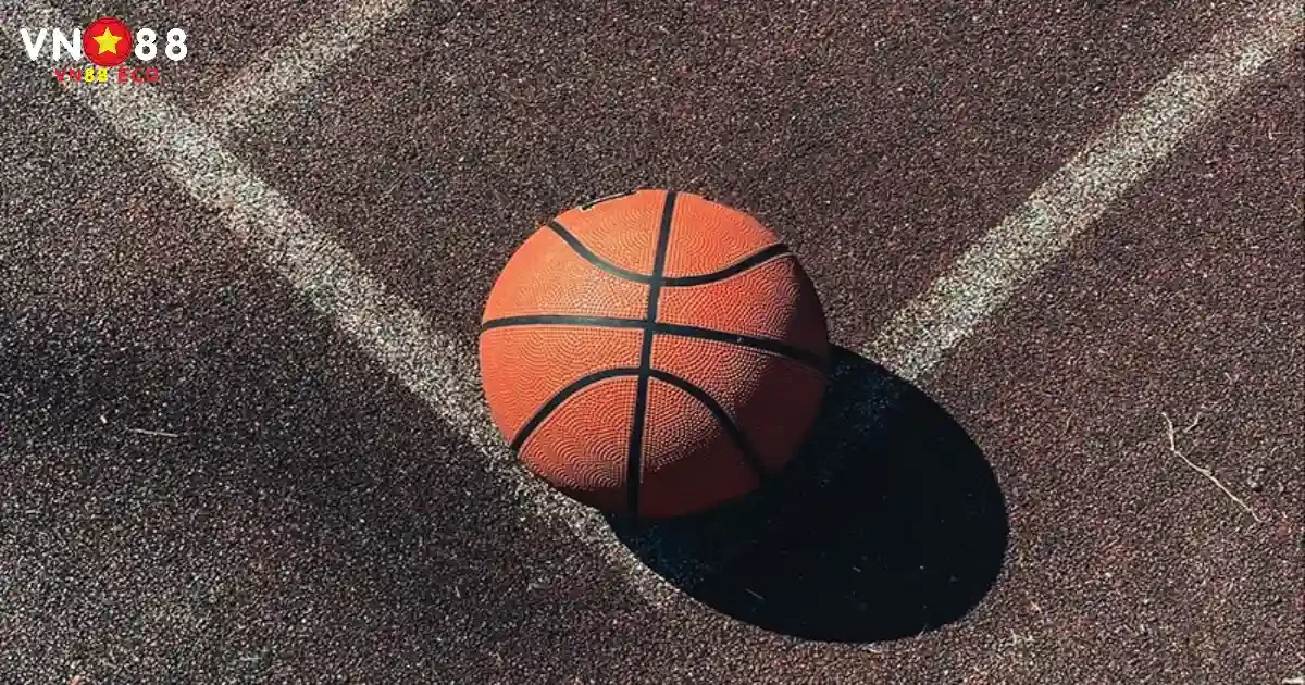 Những ưu điểm và nhược điểm của cá cược bóng rổ VN88